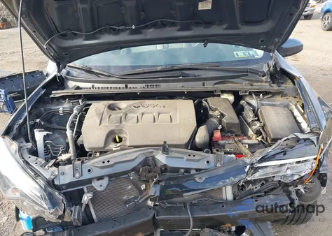 2017 Toyota Corolla Le z USA, uszkodzony, nr VIN 2T1BURHE6HC935896